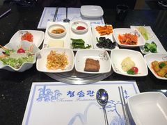 -青松馆韩国料理(香港中路佳世客店)
