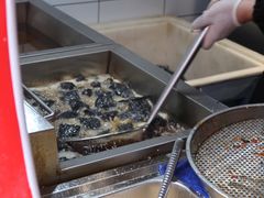 -黑色经典臭豆腐·湖南特产(步行街店)