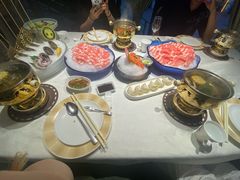 -海鲨湾海鲜会馆(百家湖1912店)