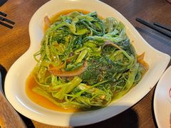 马拉盏炒通菜-大头虾越式风味餐厅(光明广场店)