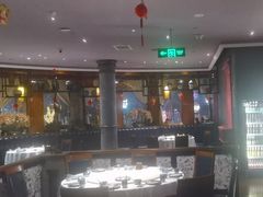 -八府香鸭·啫啫煲(华山路店)