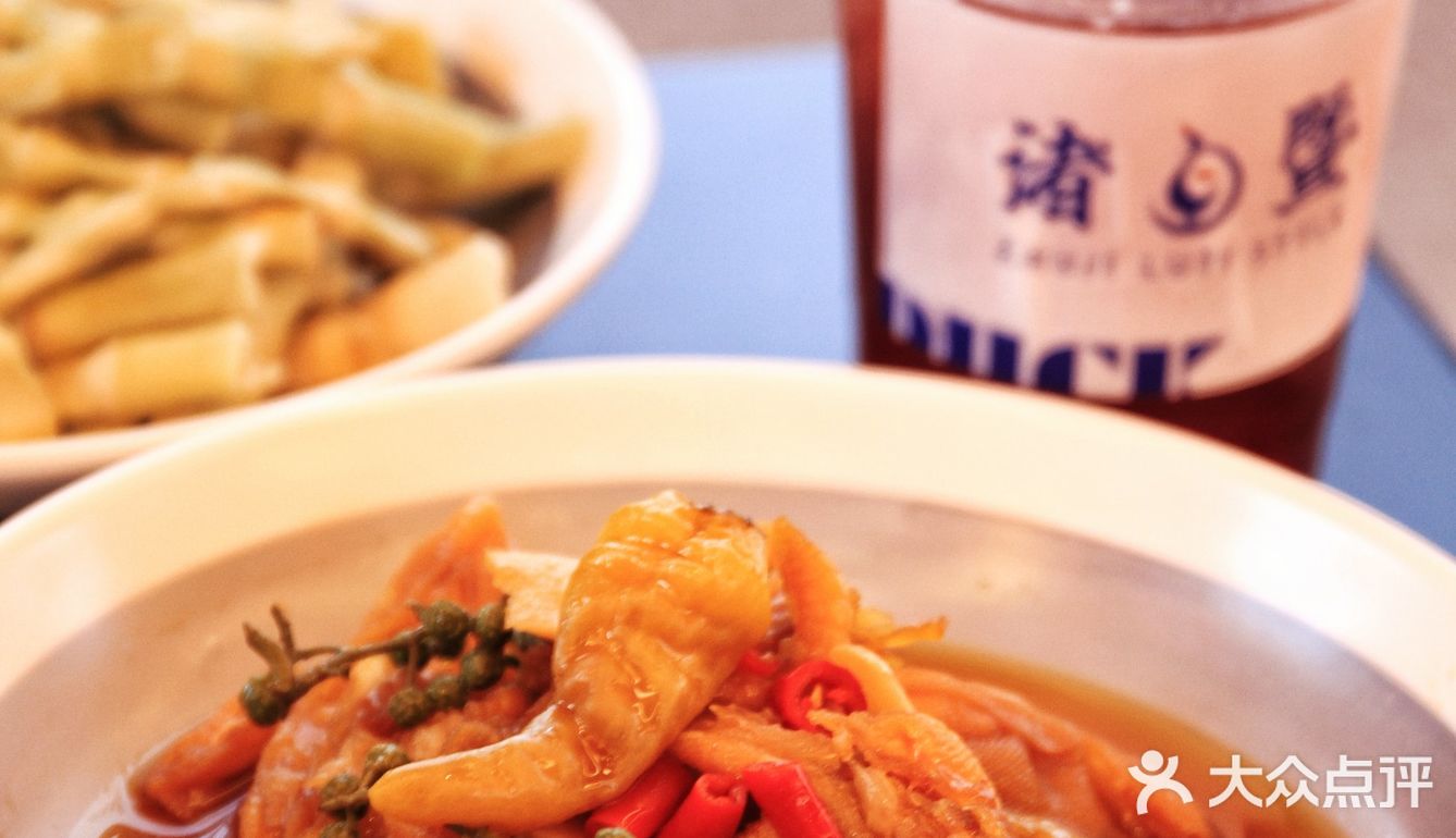 诸暨新店🥘夏日滋补火腿老鸭煲‼️汤巨鲜