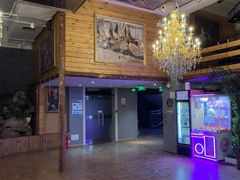 -明日世界密室轰趴·剧本桌游·箭馆团建(国贸店)