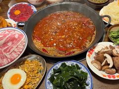 -萍姐火锅·公路夜市(武汉首店)