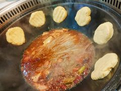 -哈尔滨烧烤·山河村铁锅炖(交大店)
