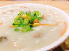 -西工饭庄快餐厅(西工小街店)