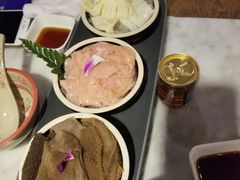 -尚尚仙·酸汤猪手·猪肚鸡火锅(华联万柳购物中心店)