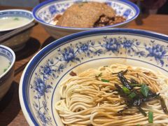 -辣肉面大王(天平路店)