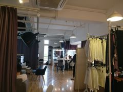 -壹人壹像工作室(购物公园店)