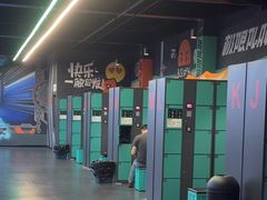 -极限PLAY运动娱乐新世界·团建派对表演休闲馆·室内高空游乐园