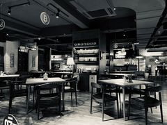 大堂-JINNS锦时 steak&pizza(浸信会礼拜堂旧址店)