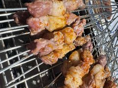 -喜悦小串丹东小黄牛海鲜烧烤大排档(民主广场店)