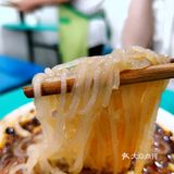 甘记：发迹近百年的芷泉街头肥肠粉