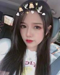 -时尚殿堂明星门店