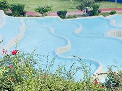 -十万大山布透温泉
