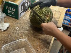 -油麻地果栏