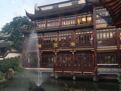 -豫园湖心亭茶楼