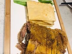 京味香酥肘-大碗居·烤鸭·鱼头泡饼(天坛东门店)