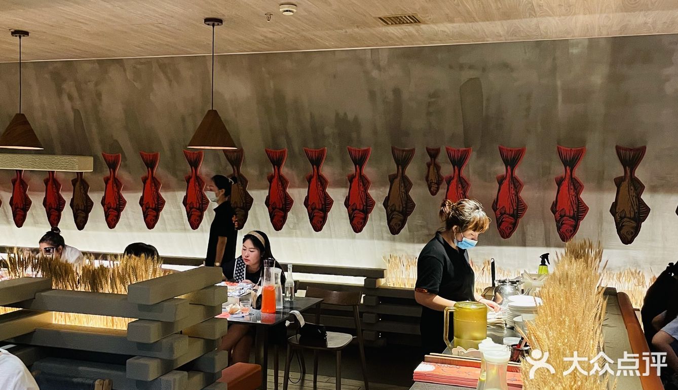 大悦城里的高颜值餐厅 原木取火 