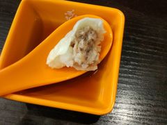 小馄饨-大龙汤包