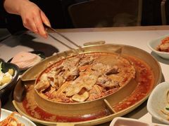 -猪啊牛呀羊啊铜盘烤肉(正大广场店)