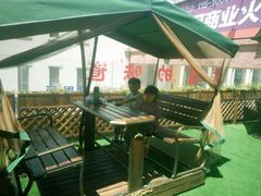 -杨小贤(东融国际影城店)