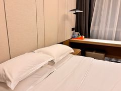 -雲宜贵宾舍酒店(深圳龙东地铁站店)