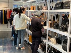 -宁波杉井奥特莱斯广场