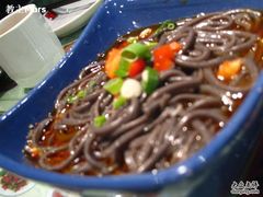 酸辣蕨根粉-川人百味(金安中央大街店)