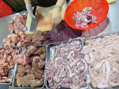 -标记美食新鲜猪杂(兴南大道店)