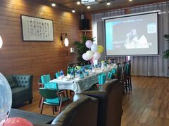-乌托邦轰趴日租聚会别墅(先生的院子店)