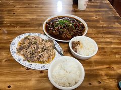 -九九牛肉馆(南山路店)