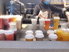 -喜茶(北京华贸购物中心店)