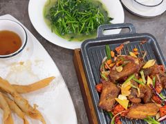 -洛东土菜馆(建国北路店)