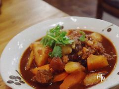 胡萝卜土豆炖牛腩-妈妈的味道(工人体育场东路店)