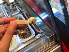 -柠檬车露(卖草地店)