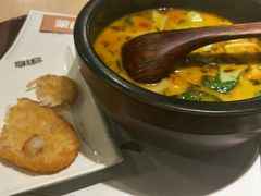 -蒙自源米线大王(东站店)