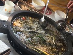 -谭记石锅鱼府(三道堰店)