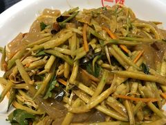 荣鹏大拉皮-荣鹏风味烀饼总店