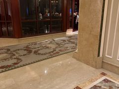 -广州富力丽思卡尔顿酒店