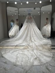 -PAI婚纱礼服设计馆【大牌租赁/高级定制】