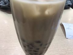 -佰搭果·广式茶餐厅(西华路店)