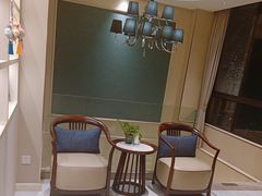 -莱蔻·圣灸堂·推拿艾灸(天山店)