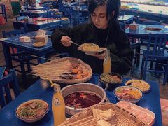 -马路边边串串香(双井直营店)