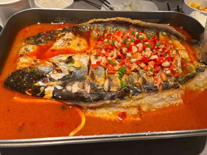 半天妖烤鱼济南高新万达店