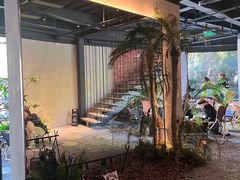 -J Create城市露营咖啡·简餐·宠物(上海动物园店)