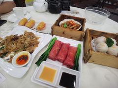 -鼎珑点心仔(燕塘店)