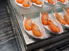 -雍容荟活帝王蟹活龙虾自助(苏宁旗舰店)