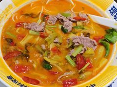 -粉小主·贵州酸汤牛肉粉(南京仙林金鹰店)