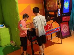 -不可思议减压馆·解压博物馆·摔碗发泄·团建定制